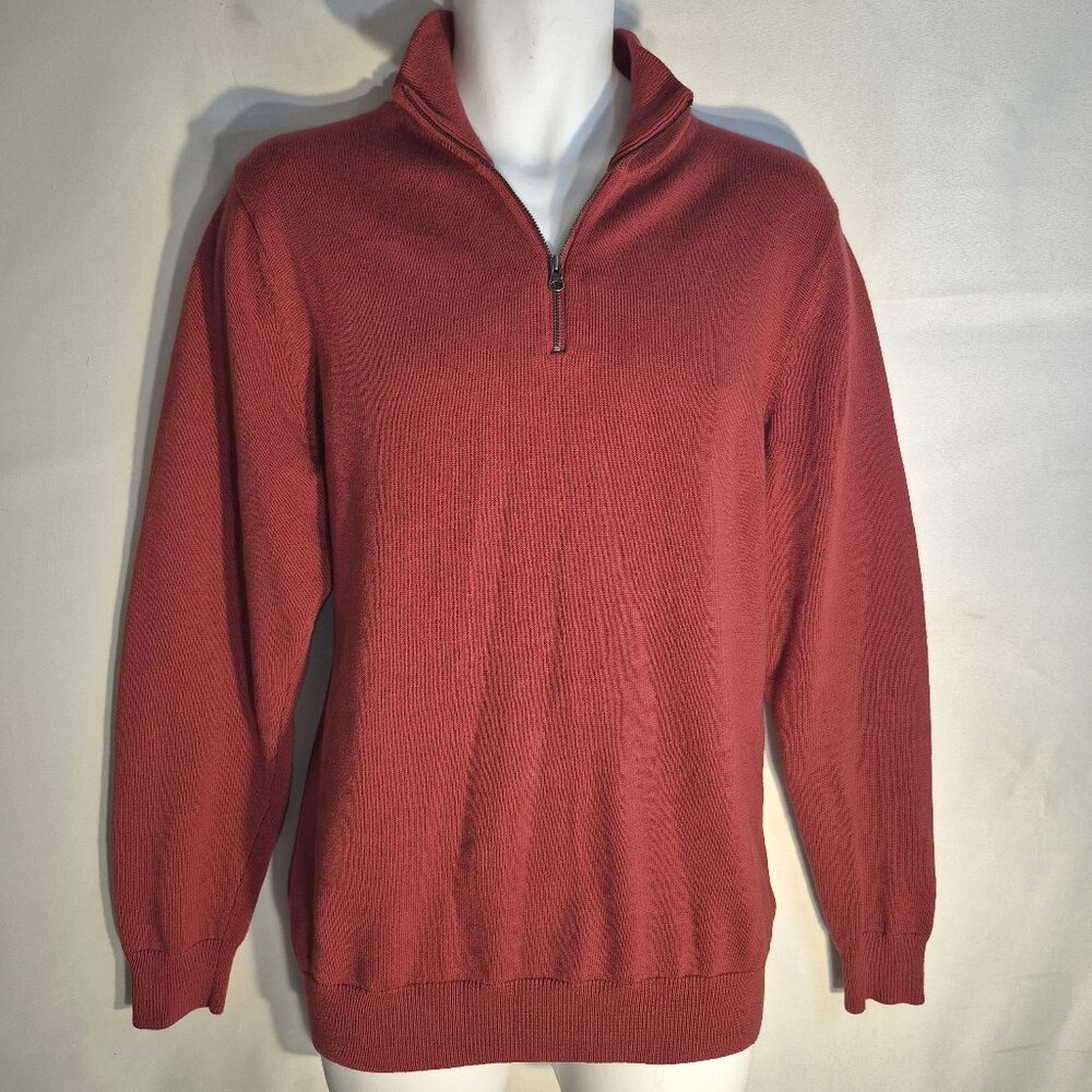 Amazon Essentials Red zip up sweater, 100% Cotton in size Medium